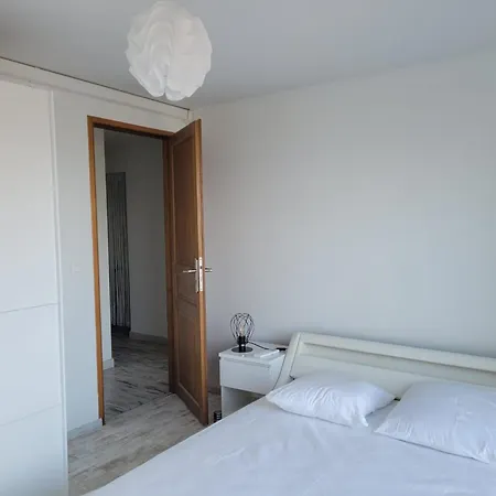 Avec Piscine Vue Апартаменты Sisco